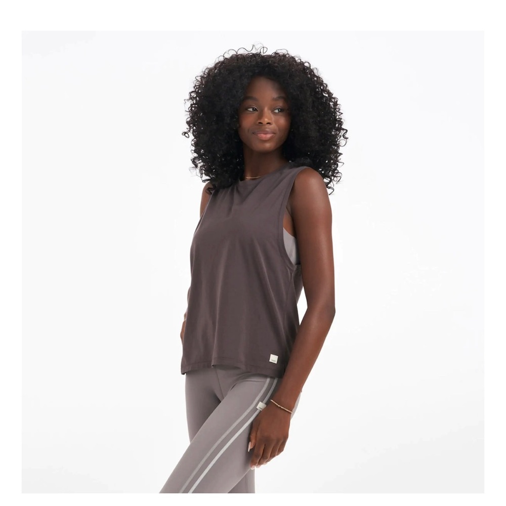 NWT Vuori Feather Tank